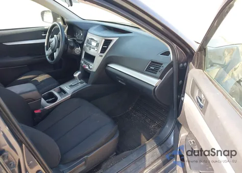 2011 Subaru Legacy 2.5I z USA, uszkodzony, nr VIN 4S3BMCA60B3259431